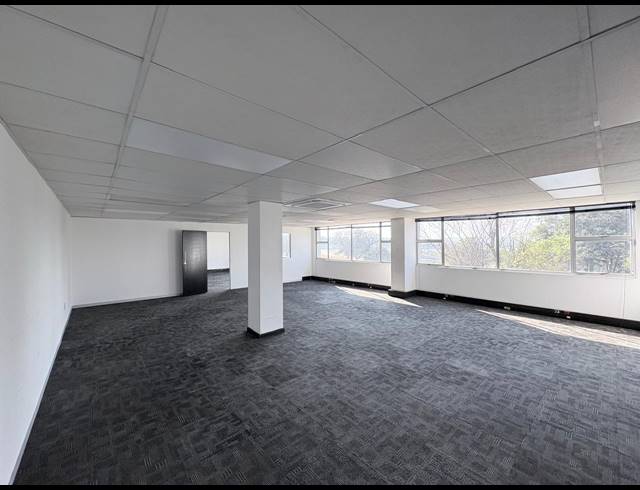 193M² OFFICE TO LET IN KYALAMI